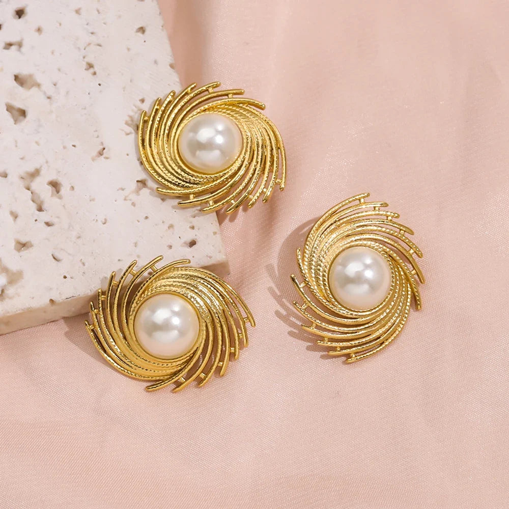 Stylish Stud Earrings with Pearl