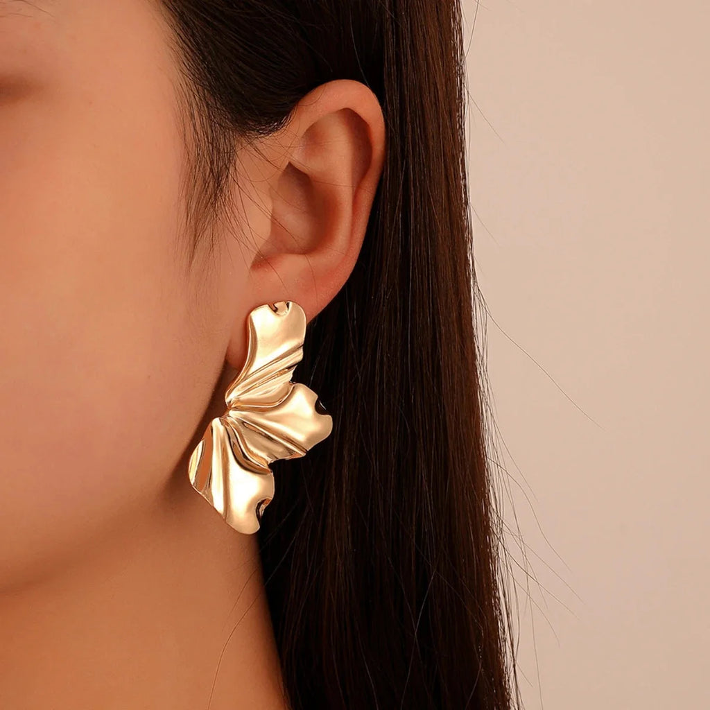 Demi-Flower Stud Earrings gold