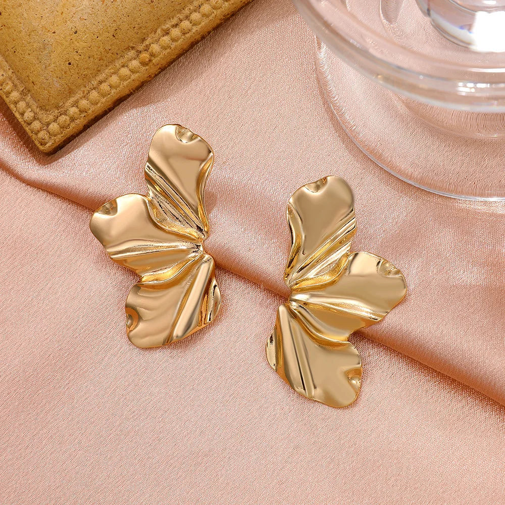 Demi-Flower Stud Earrings gold