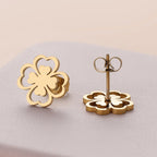 Four-Leaf Clover Leaf Stud Earrings in gold