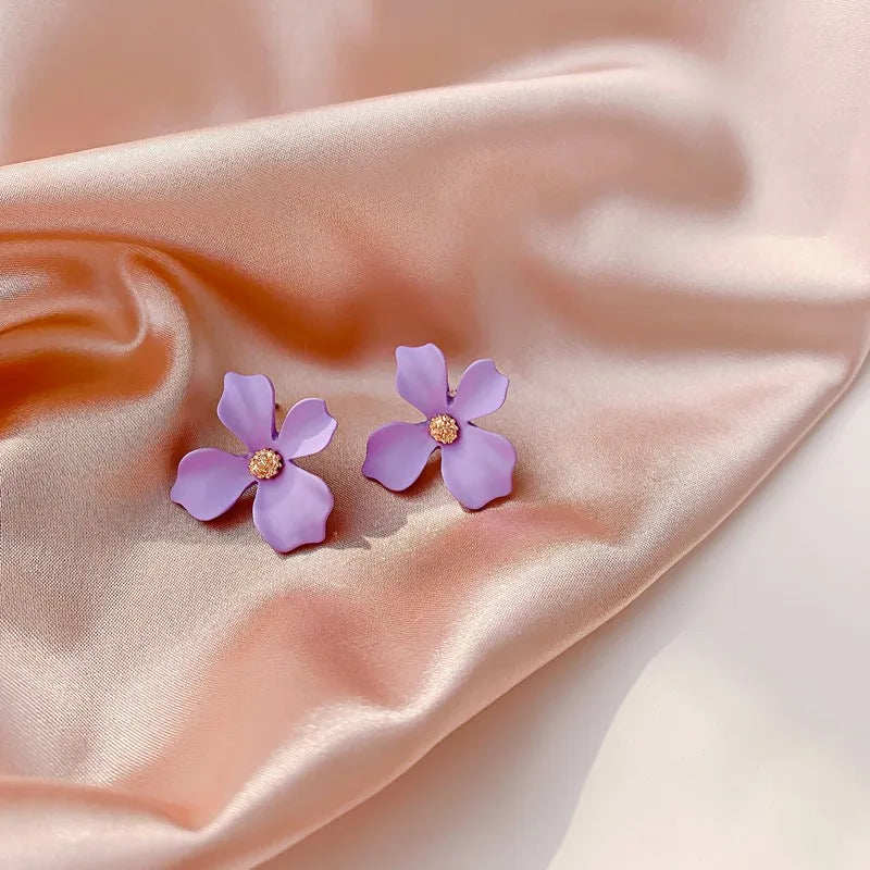 Four-Petal Flower Stud Earrings purple