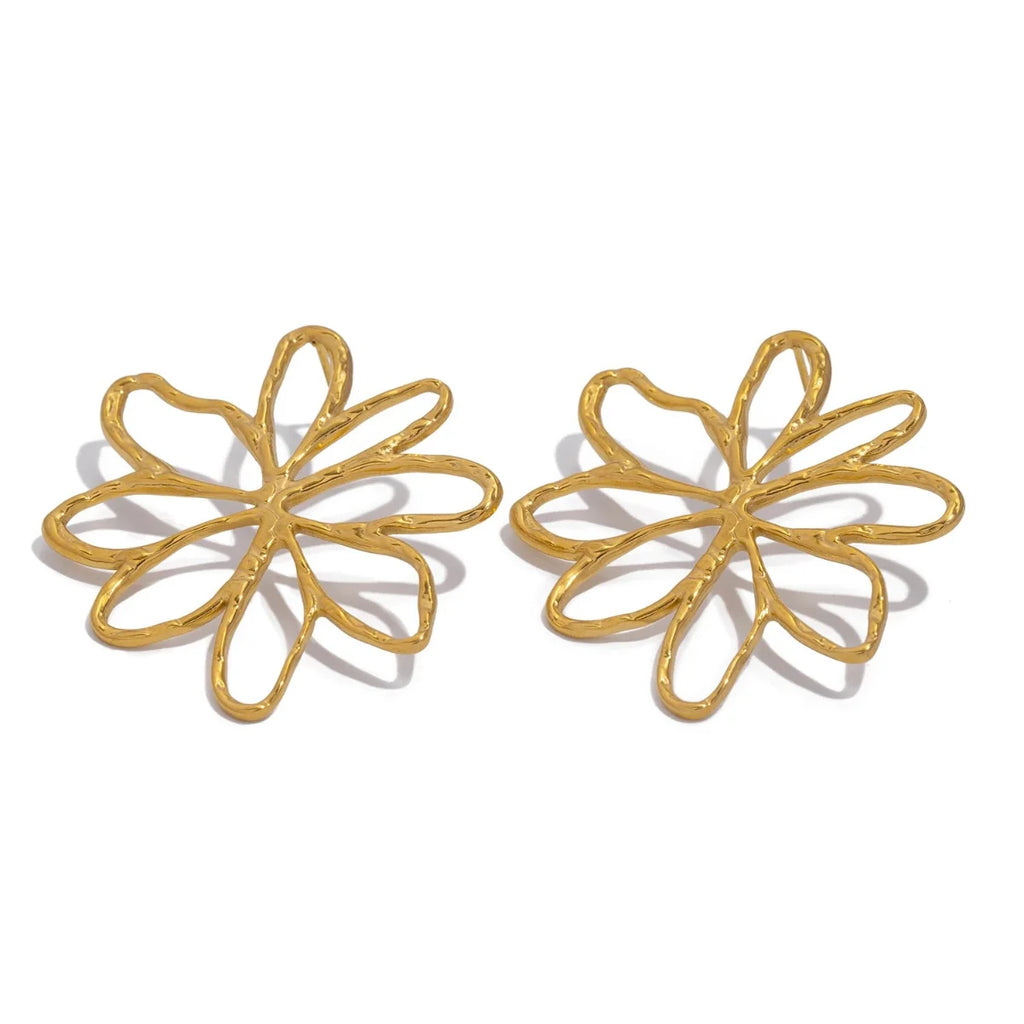 Asymmetrical Flower Stud Earrings gold