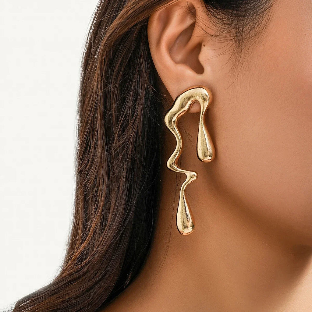 Asymmetrical Water Drop Stud Earrings Gold