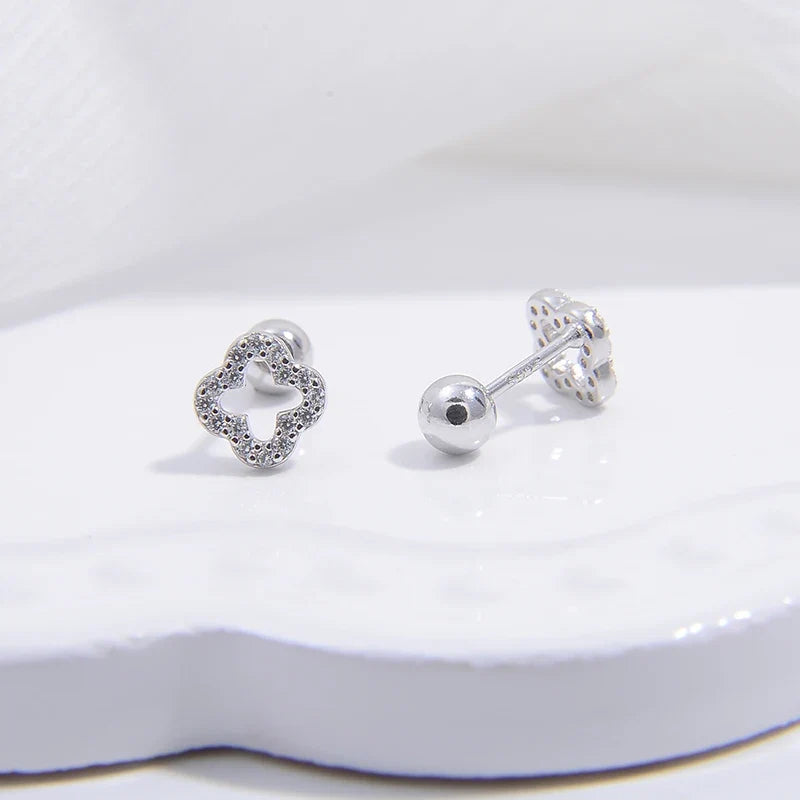 Four-Leaf Clover Stud Earrings silver