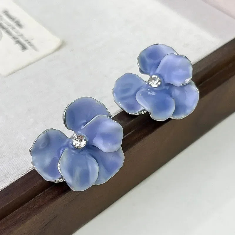 Four-Petal Flower Stud Earrings blue