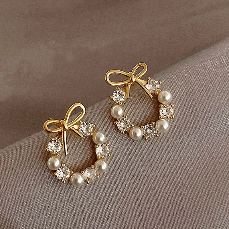 Hoop Earrings with Pearls and Bow