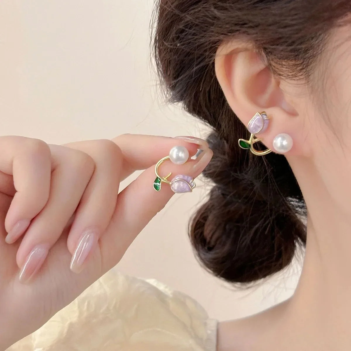 Tulip Flower and Pink Pearl Drop Earrings