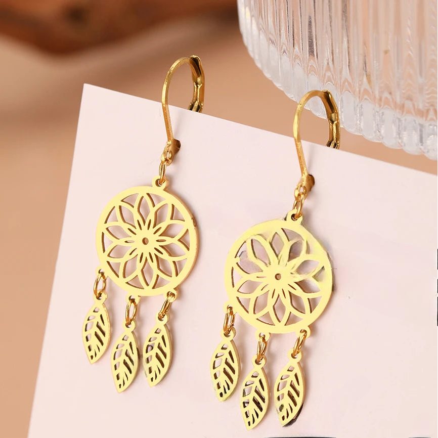 Dreamcatcher Drop Earrings Gold
