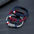 Bracelet with rope knot