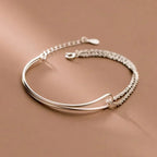 Modern-style bracelet with knot