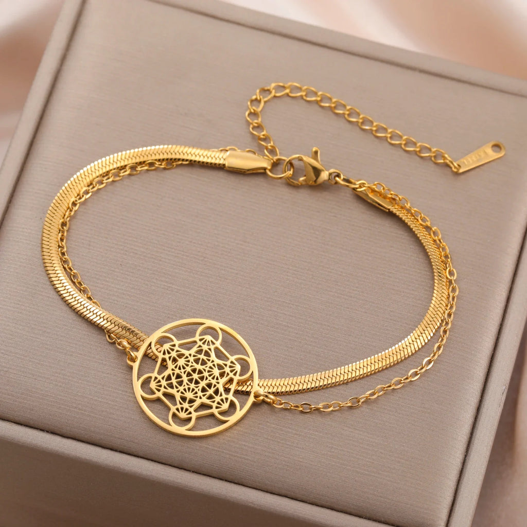 Bracelet with Metatron's Cube Pendant in gold