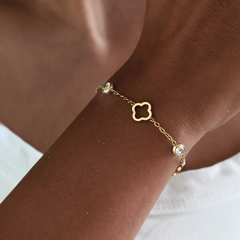 Four-Leaf Clover Bracelet with Gold Zircon