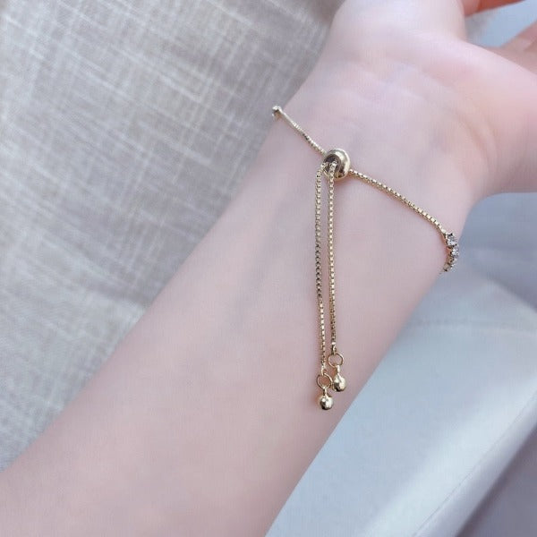 Women's Crescent Moon Link Bracelet with Zircon Stones