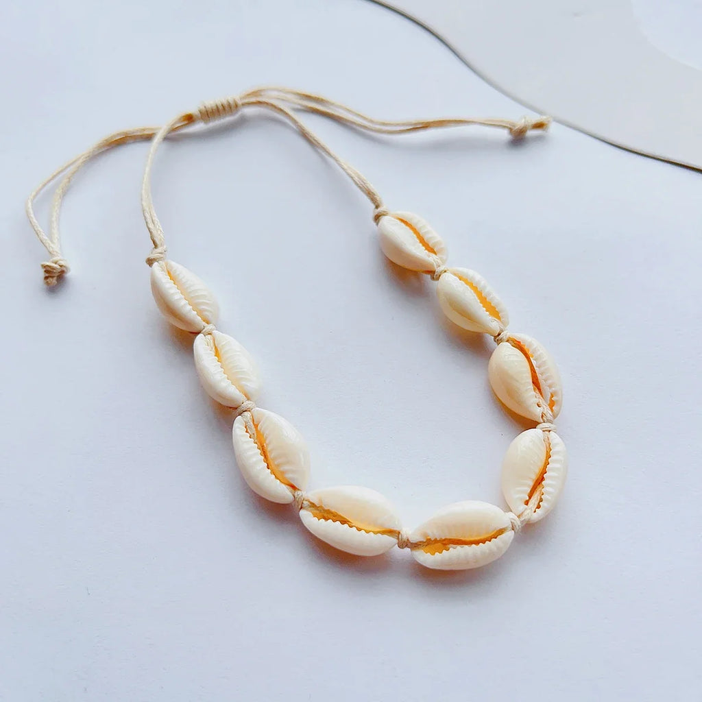 Women’s cowrie shell anklet bracelet