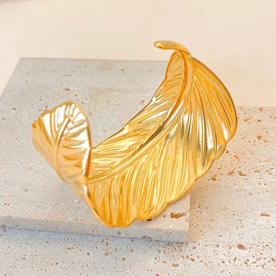 Autumn Laurel Leaf Bracelet