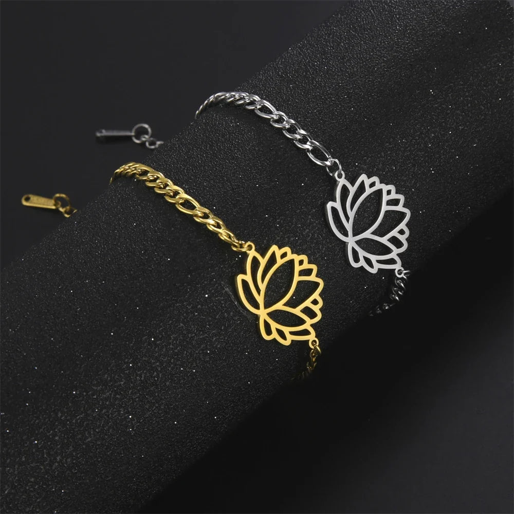 Women's Lotus Flower Bracelet in silver