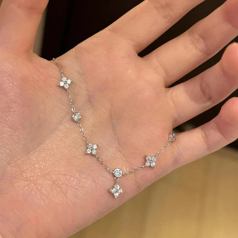 Zircon Fine Flower Cuban Chain Bracelet in Silver