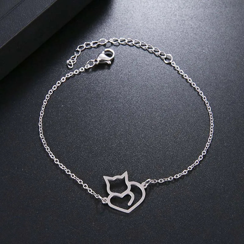 Silver Cat Heart Curb Bracelet