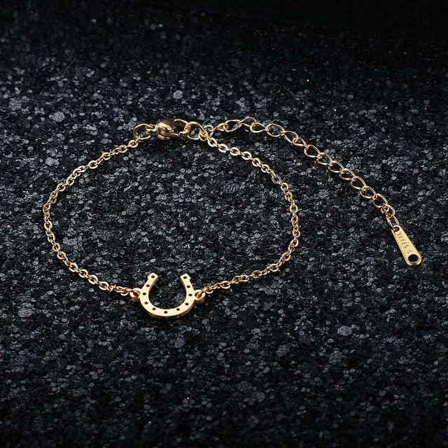 Bracelet / Horseshoe Curb Chain Lucky Charm Horseshoe Gold