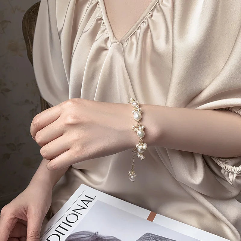 Baroque-Style Curb Chain Bracelet with Pearls