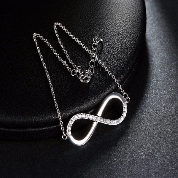 Infinity Bracelet in silver