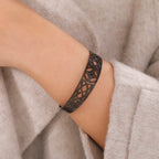 Witch's Knot Bracelet, Protective Wiccan Chain Bracelet, Black