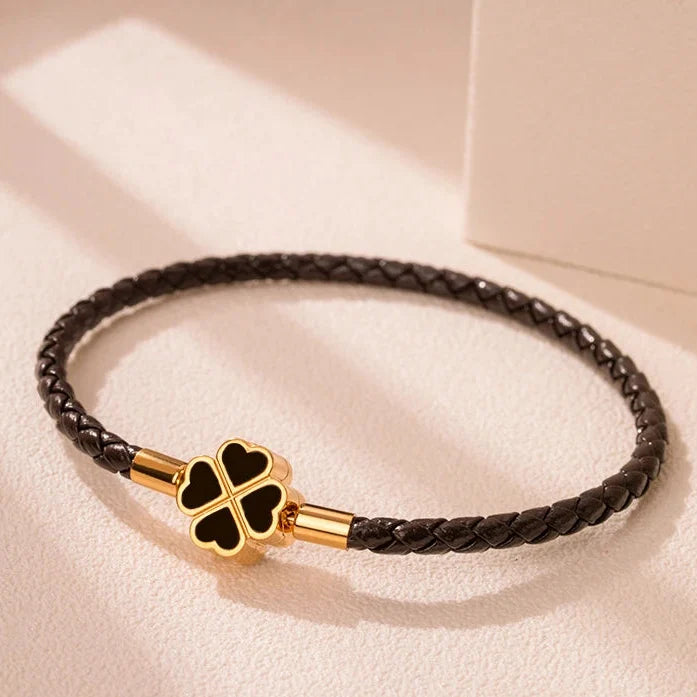 Braided Leather Bracelet with Four-Leaf Clover brown