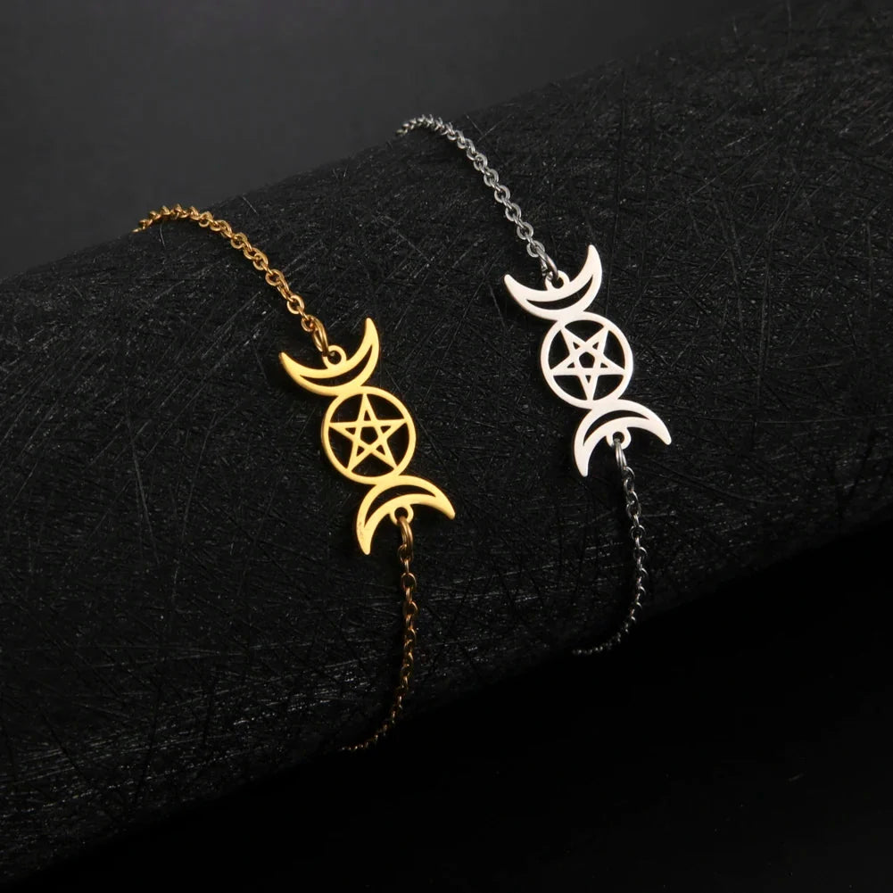 Triple Moon Witchcraft Wiccan Link Bracelet Gold