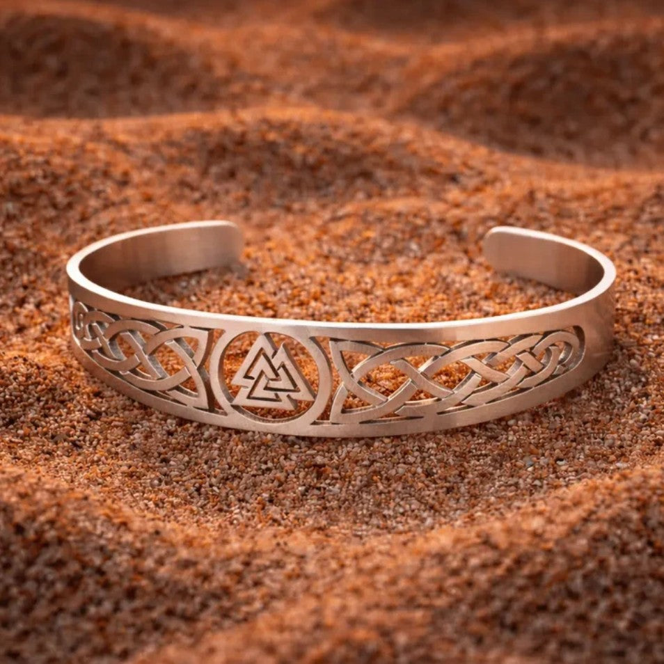 Adjustable Viking Valknut bracelet
