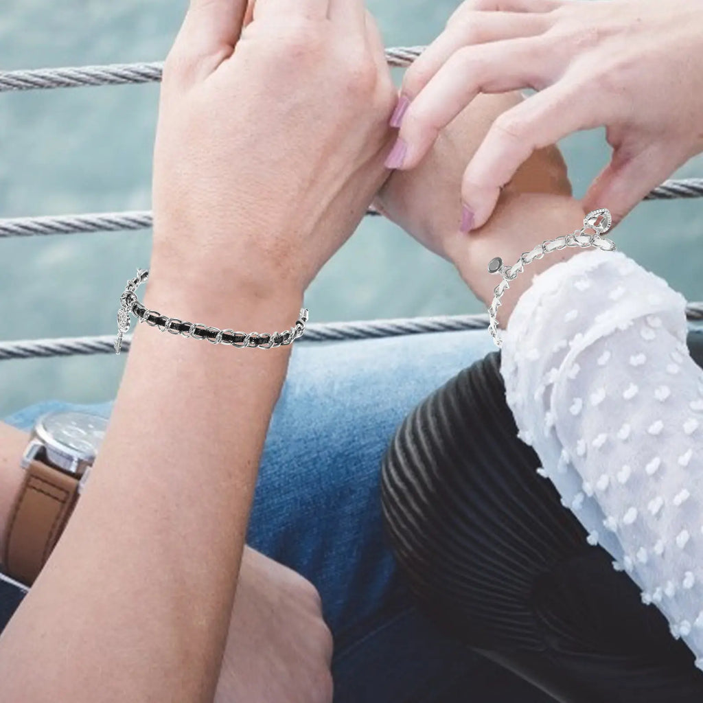 Couple key and padlock bracelets