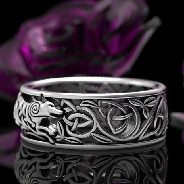 Celtic Signet Ring for Women and Men