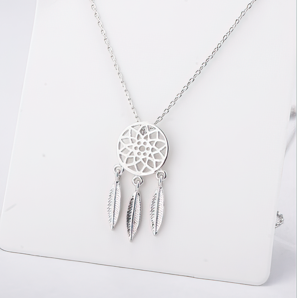 Dreamcatcher Necklace Silver