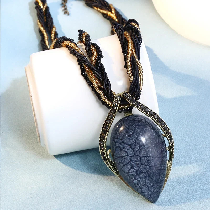 Necklace with Large Ethnic-Style Pendant black