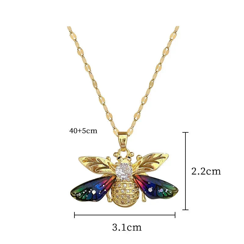 Necklace with bee pendant