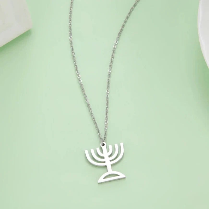 Necklace with pendant featuring the Jewish identity symbol Menorah silver