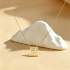Necklace with pendant of the sacred Temple of Jerusalem "The Beit Hamikdash" Jewish gold
