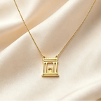 Necklace with pendant of the sacred Temple of Jerusalem "The Beit Hamikdash" Jewish gold