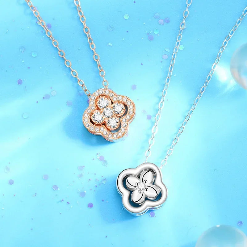 Necklace with Four-Leaf Clover Pendant in Silver Zircon