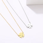 Lucky Clover Leaf Pendant Necklace silver