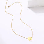 Lucky Clover Leaf Pendant Necklace gold