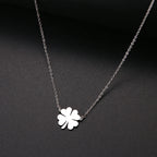 Lucky Clover Leaf Pendant Necklace silver