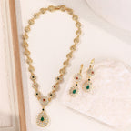 Traditional Arabic wedding necklace with pendant and drop earrings in green