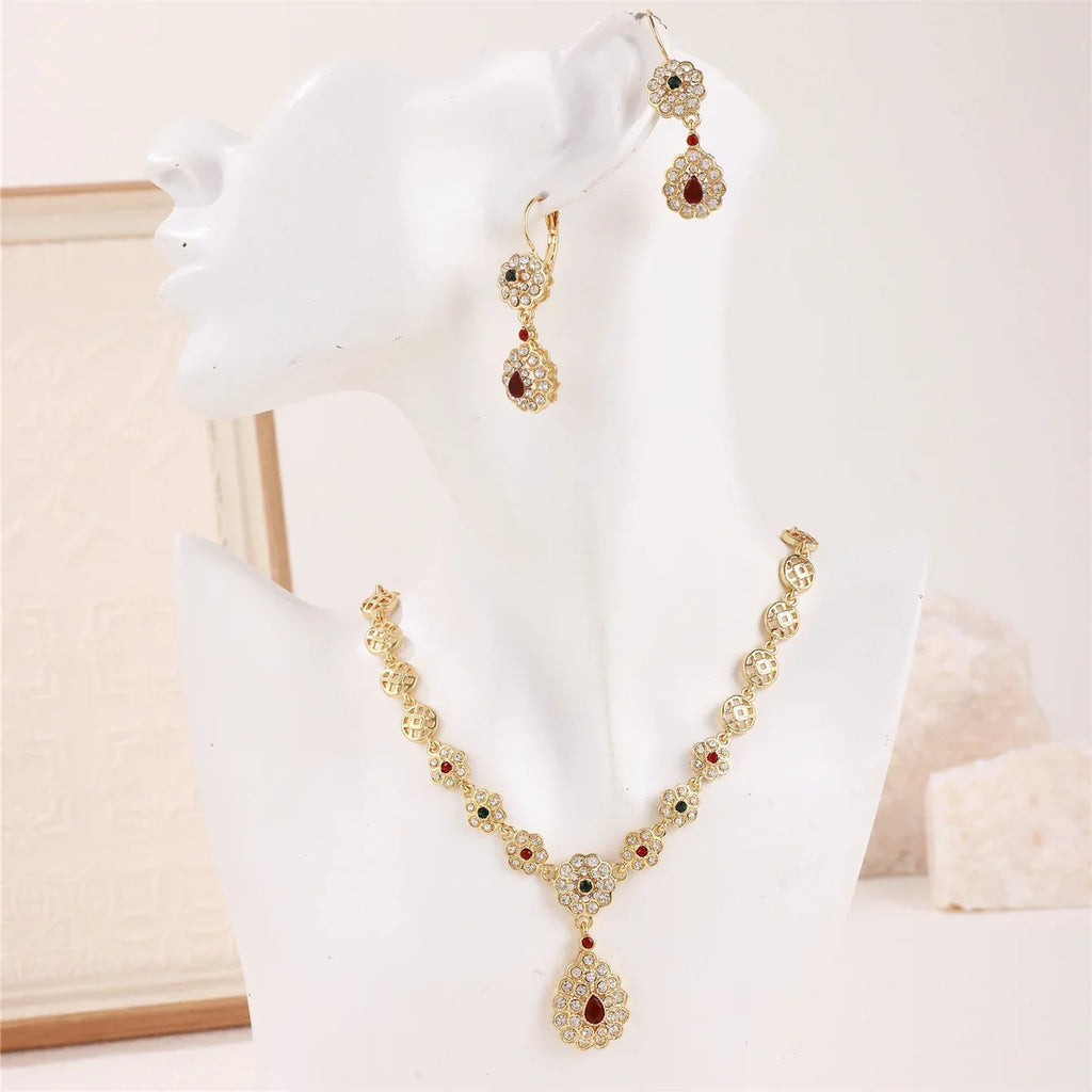 Traditional Arabic wedding necklace with pendant and drop earrings in red