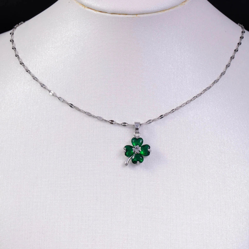 Necklace with Colorful Four-Leaf Clover Pendant in silver and green