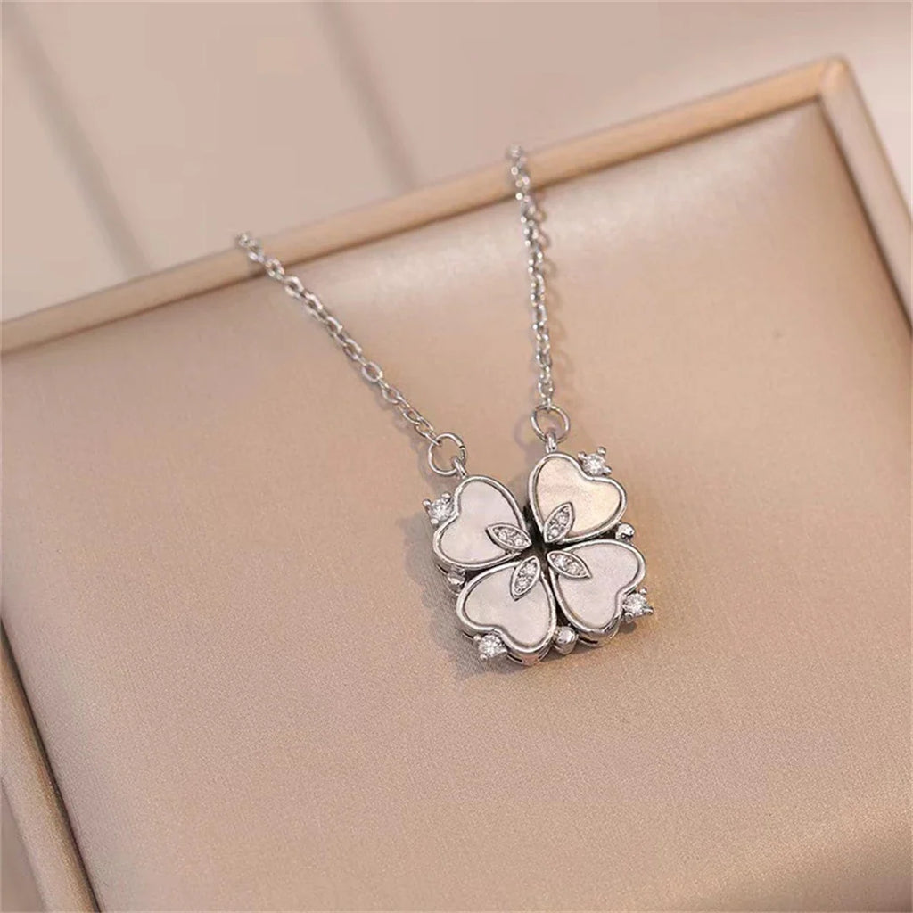 Choker Necklace with Lucky Four-Leaf Clover Pendant in silver