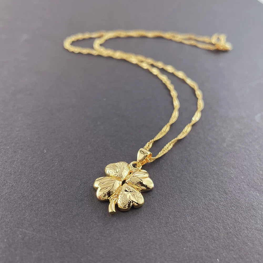 Necklace with Four-Leaf Clover Pendant for Women