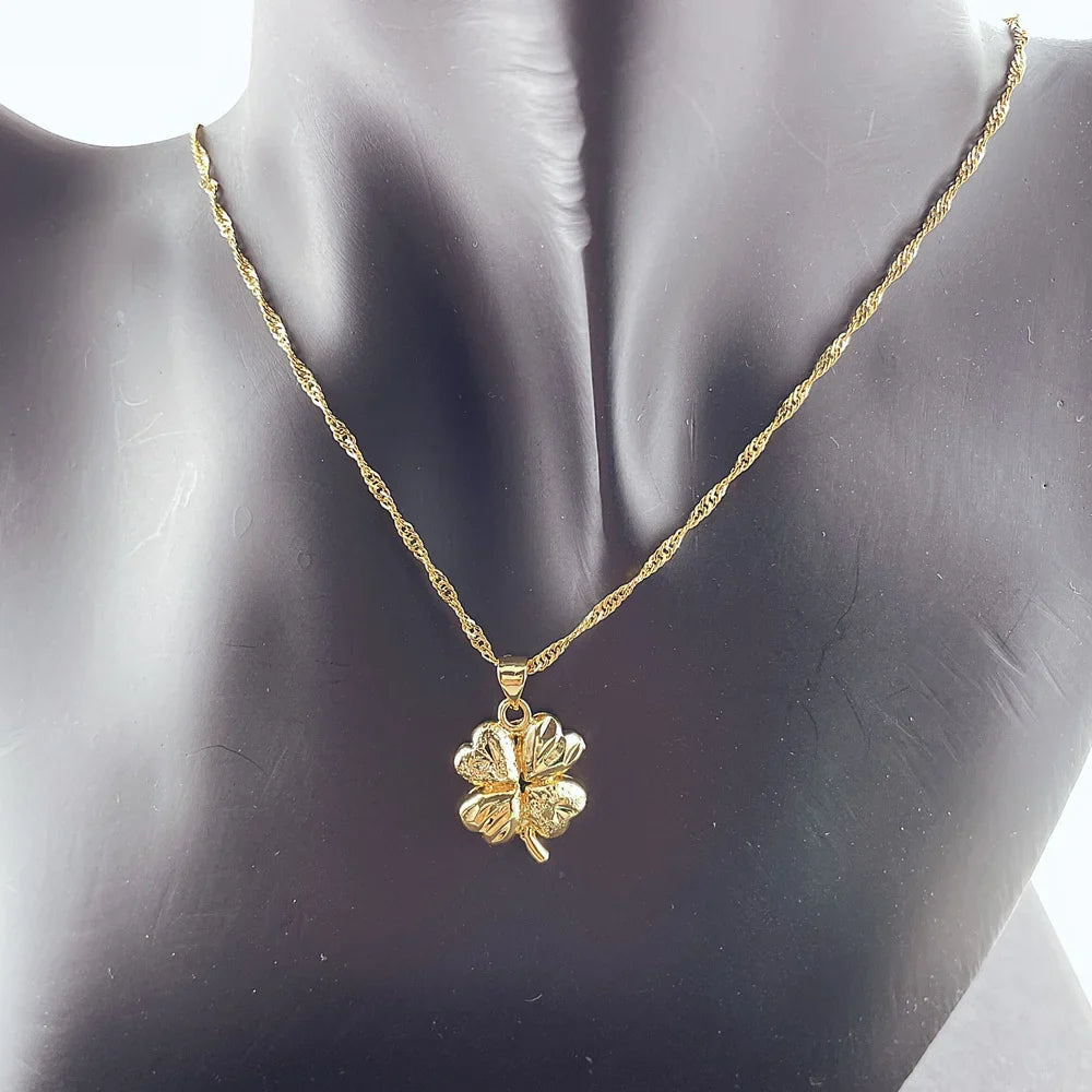 Necklace with Four-Leaf Clover Pendant for Women