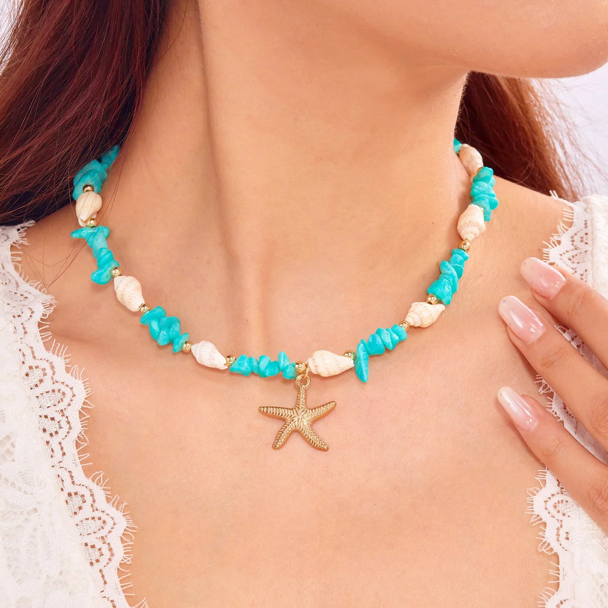 Necklace and shell pendant for women, turquoise