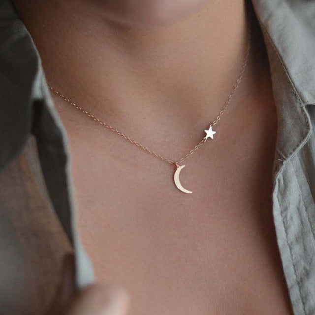 Star & Moon Necklace Gold