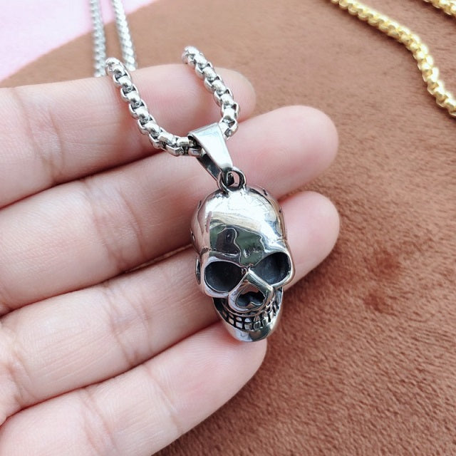 Gothic Necklace Silver